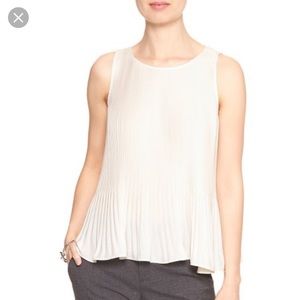 Banana Republic pleated tank